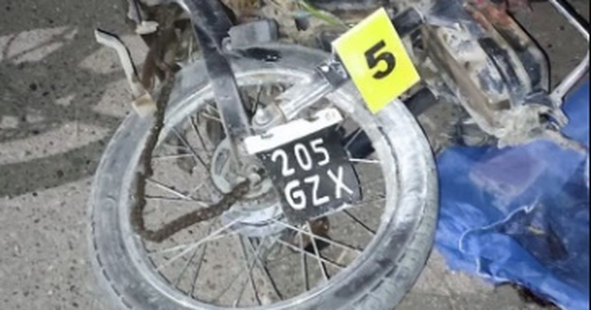 Un joven de 23 años murió al perder el control de su moto y chocar