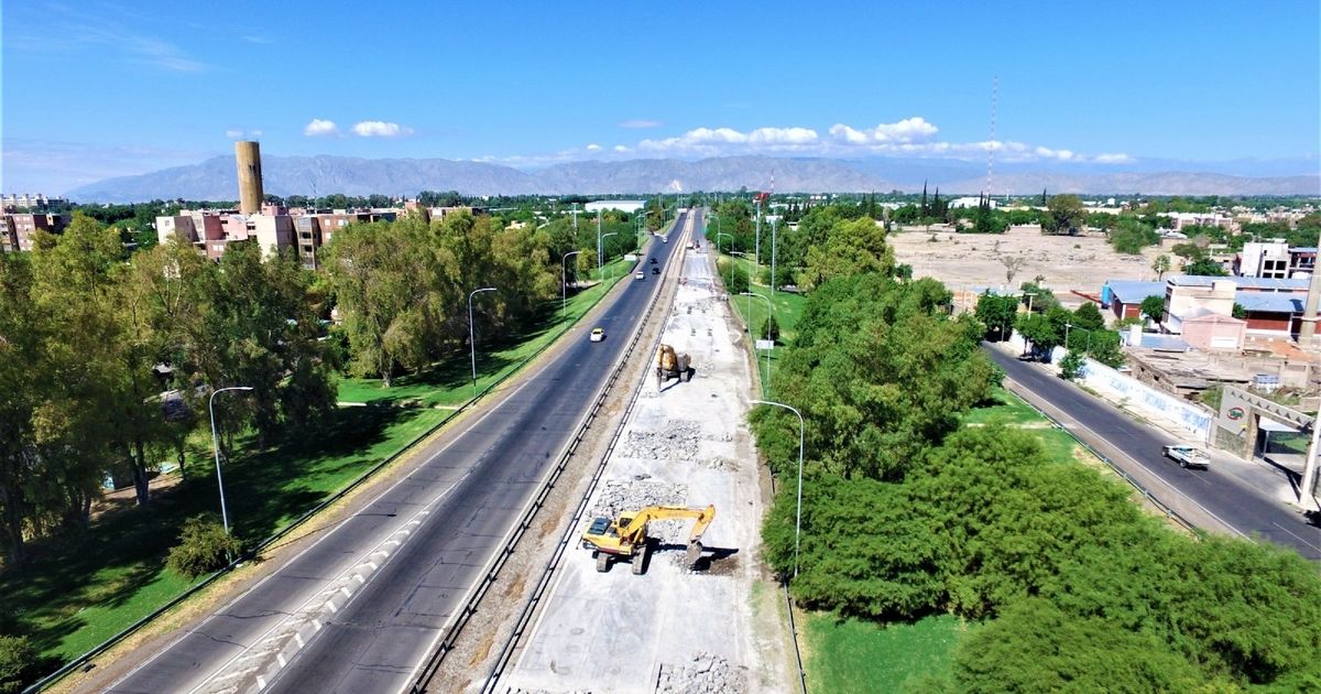 La obra de la Circunvalación estaría parada porque Vialidad no le paga