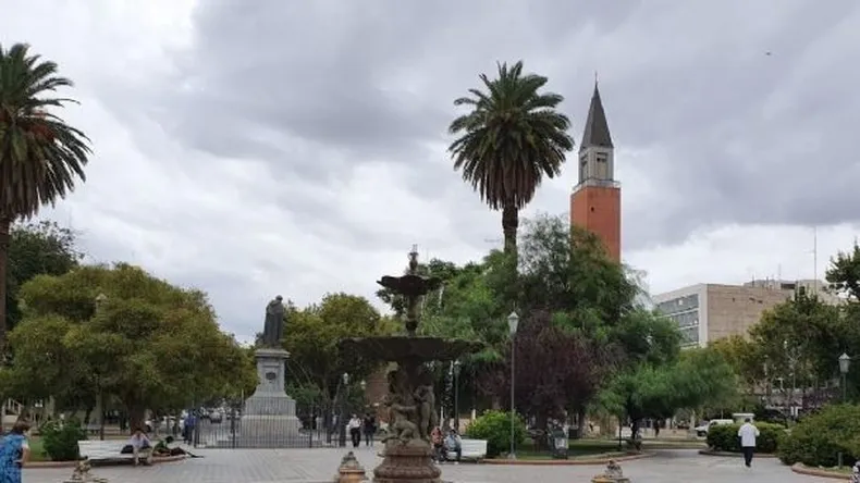 Luego del Zonda llega el frente frío a San Juan y habrá un drástico