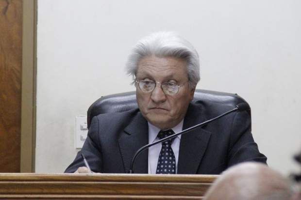 En libertad, llega a juicio la mujer que mató por la espalda a otra