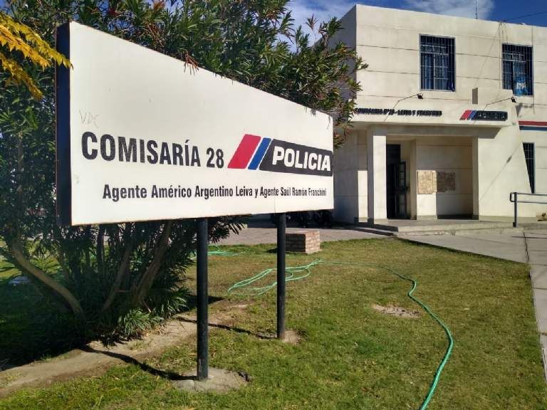 La tragedia de los dos bomberos sanjuaninos muertos y su recuerdo en una  comisaría