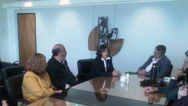 UNSJ pide ayuda para revalidar títulos