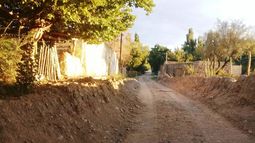 Una topadora sin memoria arruinó la vista de Colangüil, pueblo histórico