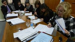 Nuevas escuelas: 15 de las 20 ofertas superan el presupuesto oficial