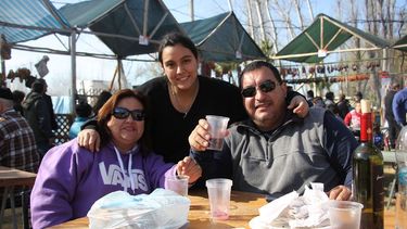 Si fuiste a la Fiesta del Carneo Español buscate