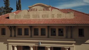 Una escuela muy querida e importante de Jáchal fue reconocida en todo el país