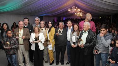 Festejos y orgullo: los chimberos celebraron a sus notables con una fiesta popular