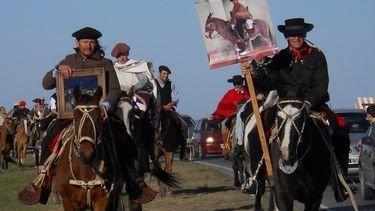 De Ushuaia a la Quiaca pasando por San Juan, llega la cabalgata del Cura Brochero