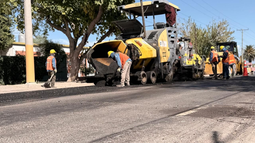 La Provincia encara una nueva etapa sobre avenida Libertador, con la repavimentanción de otros 9 km La Provincia encara una nueva etapa sobre avenida Libertador, con la repavimentanción de otros 9 km