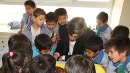 ENI N°22: Molina entregó elementos para el aprendizaje de los niños