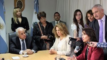 El personal de la Legislatura recolectará papeles y tapitas para S.A.H.Ni.