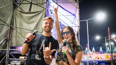 De la tele y radio a los escenarios de la Fiesta del Sol: el detrás de escena de 4 conductores