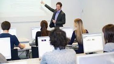 Cursos gratuitos de informática para desocupados