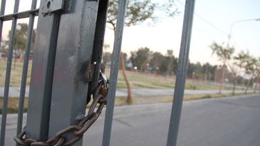 Los rawsinos, enojados por las puertas cerradas de su Parque