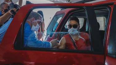 Por el ventarrón descomunal, se suspende la vacunación en el autovac de Pocito