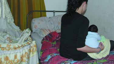 En San Juan, hay 60 niñas-madres al año