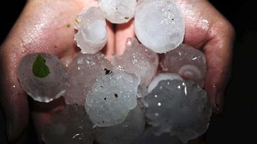 Fuerte temporal de lluvia y granizo al sur de la provincia