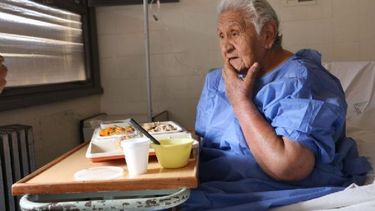 Tres días después, nadie busca a la anciana abandonada en el Marcial Quiroga