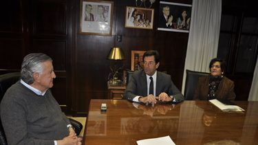 El Gobernador fue invitado a la primera función del Mozarteum