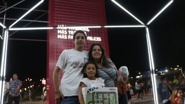 Ganó el sorteo del IPV de la Fiesta del Sol tras perder la casa en un incendio