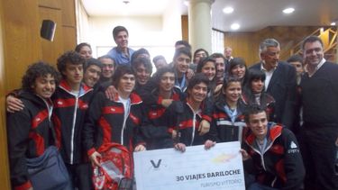 Egresados Solidarios recibieron su premio