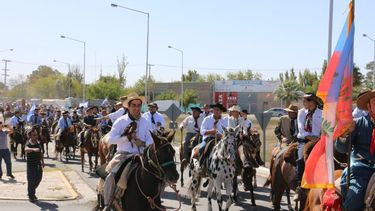 Partió la Cabalgata de la Fe rumbo a la Difunta Correa