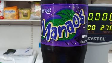 Justo en la tierra del vino: furor por la popular gaseosa con sabor a uva en San Juan