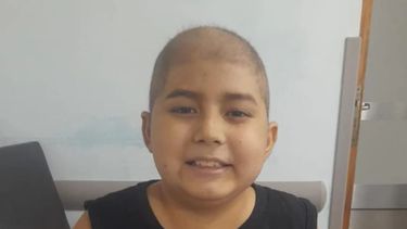 Un pequeño gladiador sanjuanino pelea contra la leucemia y pidió colaboración para el tratamiento