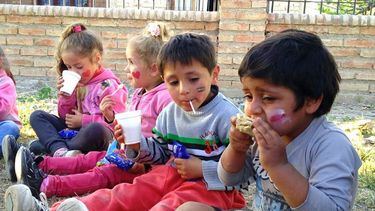 Facebook, el As de San Juan Solidario