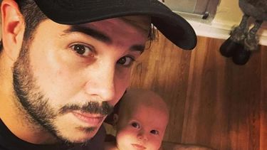 El tierno álbum de fotos del sanjuanino Magaldi y su bebé