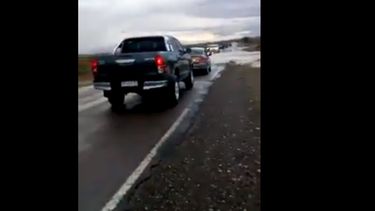 Una creciente cortó por completo la Ruta 40