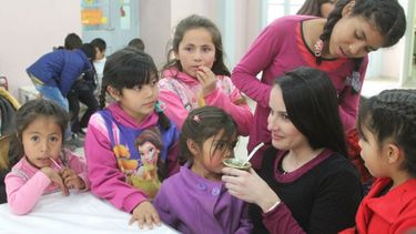 Abril Oyola y La Planta, una estrecha relación familiar y solidaria