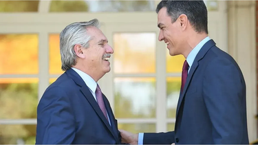 Pedro Sánchez habría intercedido ante El País para editar la entrevista a Alberto Fernández