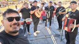 Los chicos de Renovados celebran su quinto aniversario publicando en plataformas el primer tema de su autoría.