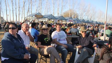 Si estuviste en la Fiesta del Carneo, buscate