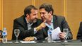 El expresidente de COVIAR, Mario González, (izq.) junto al ministro de Producción de San Juan, Gustavo Fernández. La COVIAR ahora enfrenta un giro drástico a partir de la resolución nacional que aplicó modificaciones clave. El expresidente de COVIAR, Mario González, (izq.) junto al ministro de Producción de San Juan, Gustavo Fernández. La COVIAR ahora enfrenta un giro drástico a partir de la resolución nacional que aplicó modificaciones clave.