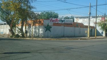 Curioso: con un pasacalles alientan a la joven sanjuanina que tuvo coronavirus