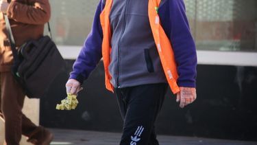 ¡Niiiiño qué helado! Con el sol a pleno, en San Juan hizo mucho más frío de lo anunciado