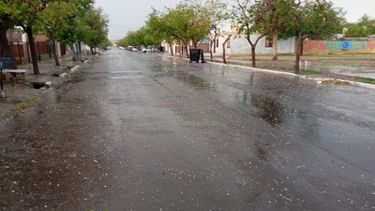 Tormenta en el Gran San Juan: advierten que cayó granizo en diferentes departamentos