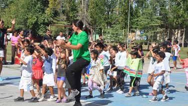 Las colonias de Rawson cerraron el año con todo el color