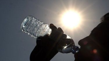 Mantienen alerta por el intenso calor y las tormentas