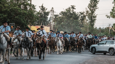 Con una cabalgata, le rindieron honor al Gaucho José Dolores en Rawson