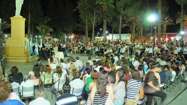 Barifusa prometió más viviendas y el gas natural para su segunda gestión