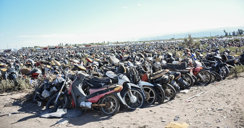 Por qué no donan los vehículos que están en el Depósito Judicial y otros detalles de la compactación