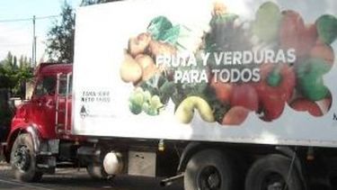 Frutas y verduras para todos en Angaco