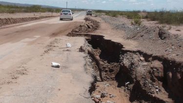 Atención: por la lluvia piden circular con precaución por la Ruta 40