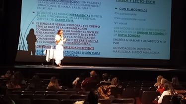 La sanjuanina que creó un innovador método de aprendizaje para personas con discapacidad disertó en Capital