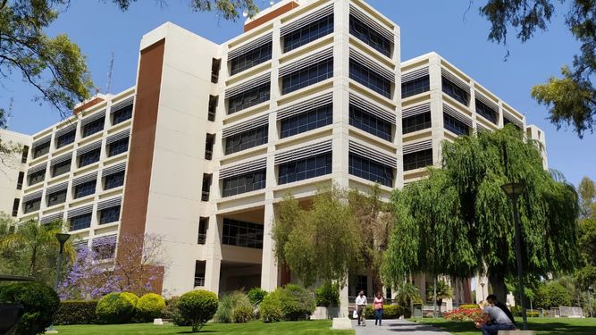 El Centro Cívico atiende con normalidad.