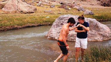 Tercer día: El sol invitó al baño en el río Volcán