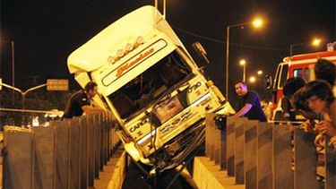 Hizo una maniobra asesina y puede manejar hasta el juicio